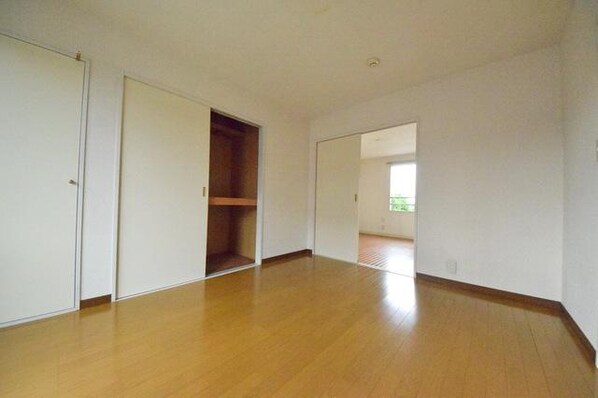 アニバーサリーA・Bの物件内観写真